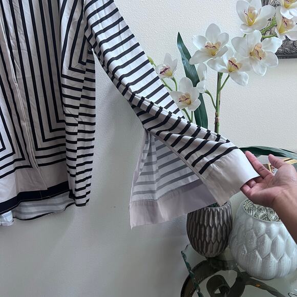 FHQ Collection Loose Style Cream Striped Blouse Long Sleeve Top Women's XL NWT - Picture 4 of 7